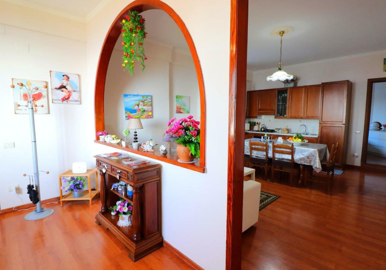 La Rosa Del Sud - De Vivo Realty Sorrento Lägenhet Exteriör bild
